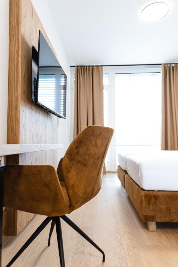 Boardinghouse Plattling Aparthotel Exteriör bild